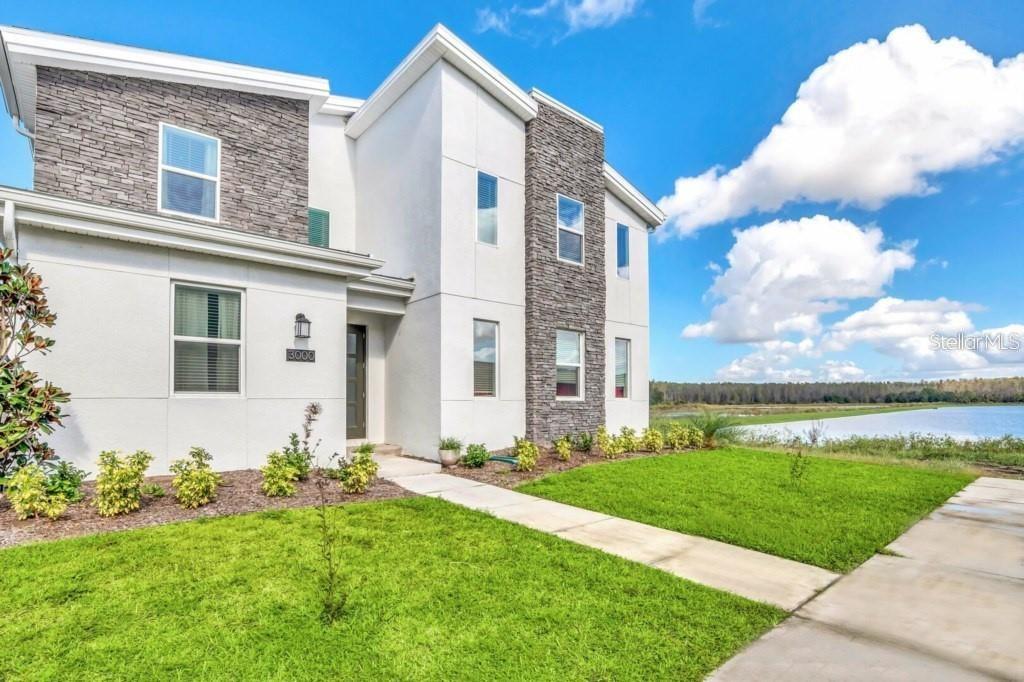 Foto de propiedad en 3000 PENELOPE LOOP KISSIMMEE con MLS# O6435750