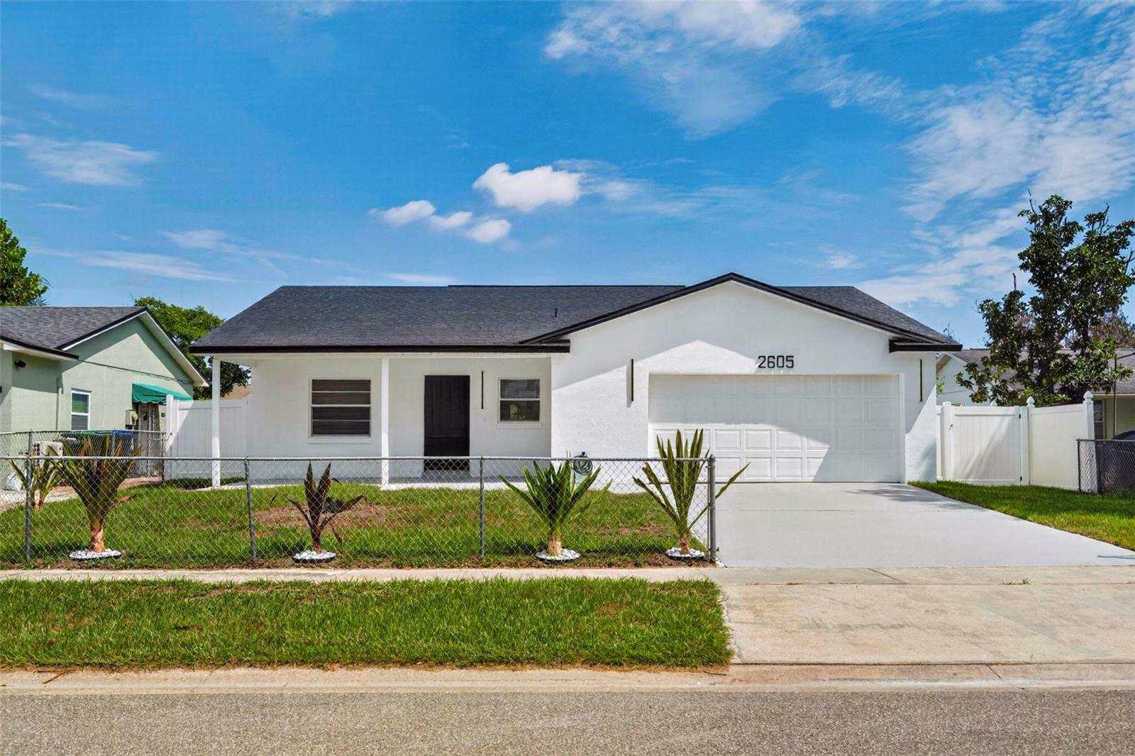En Venta 2605 CHAR ST, ORLANDO, FL 32839