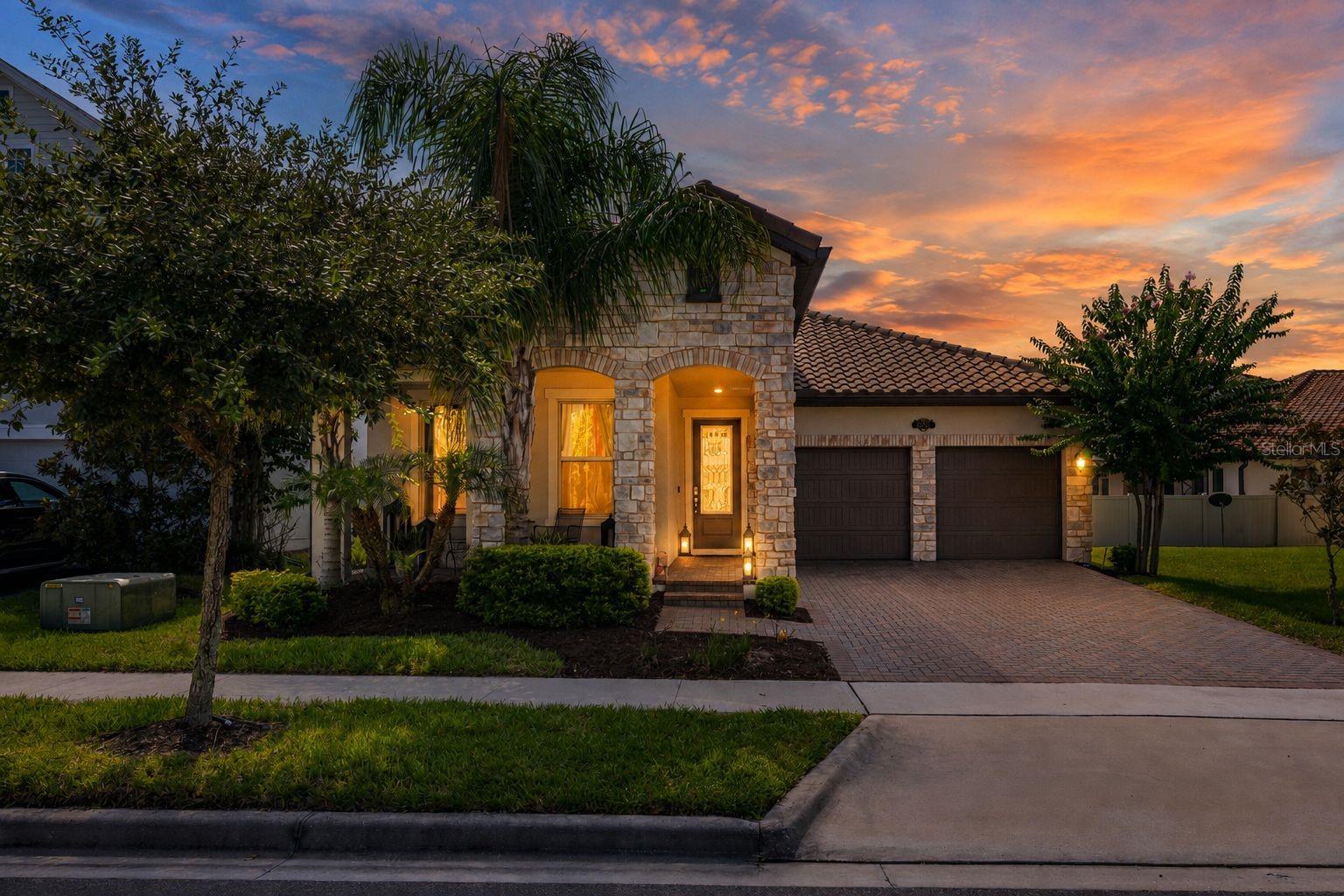 Foto de propiedad en 8291 PROCIDA ISLE LN WINDERMERE con MLS# O6436040