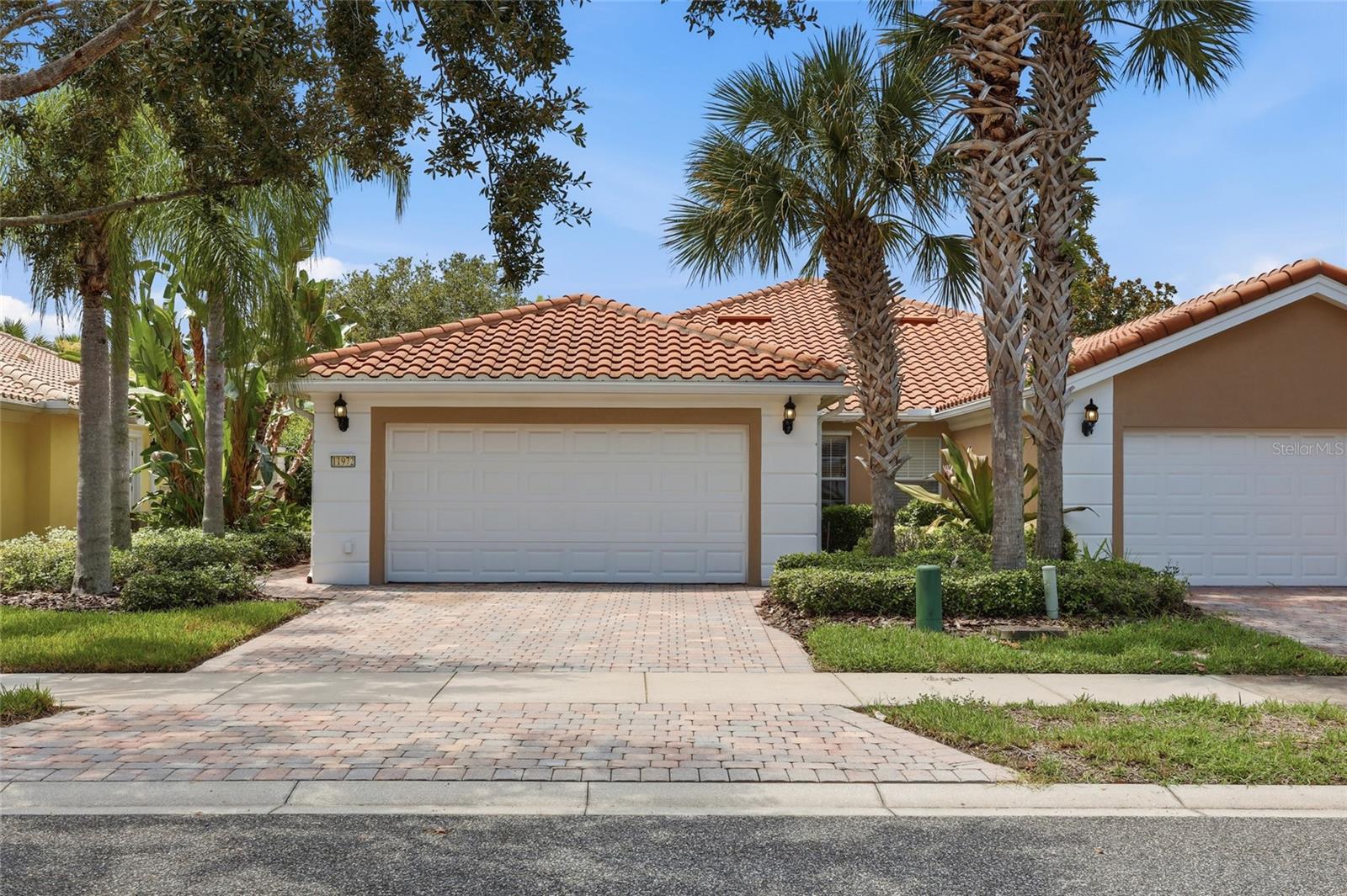 En Venta 11972 KAJETAN LN, ORLANDO, FL 32827