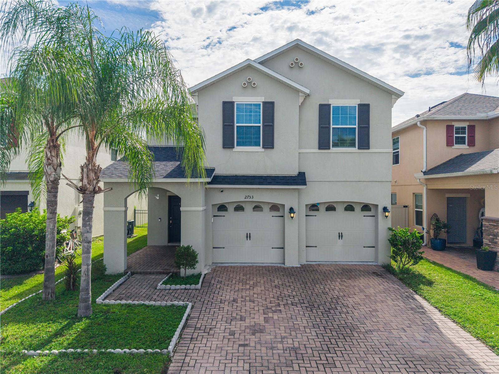 Foto de propiedad en 2753 MONTICELLO WAY KISSIMMEE con MLS# O6436110