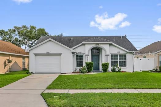 En Venta 8462 FORT CLINCH AVE, ORLANDO, FL 32822