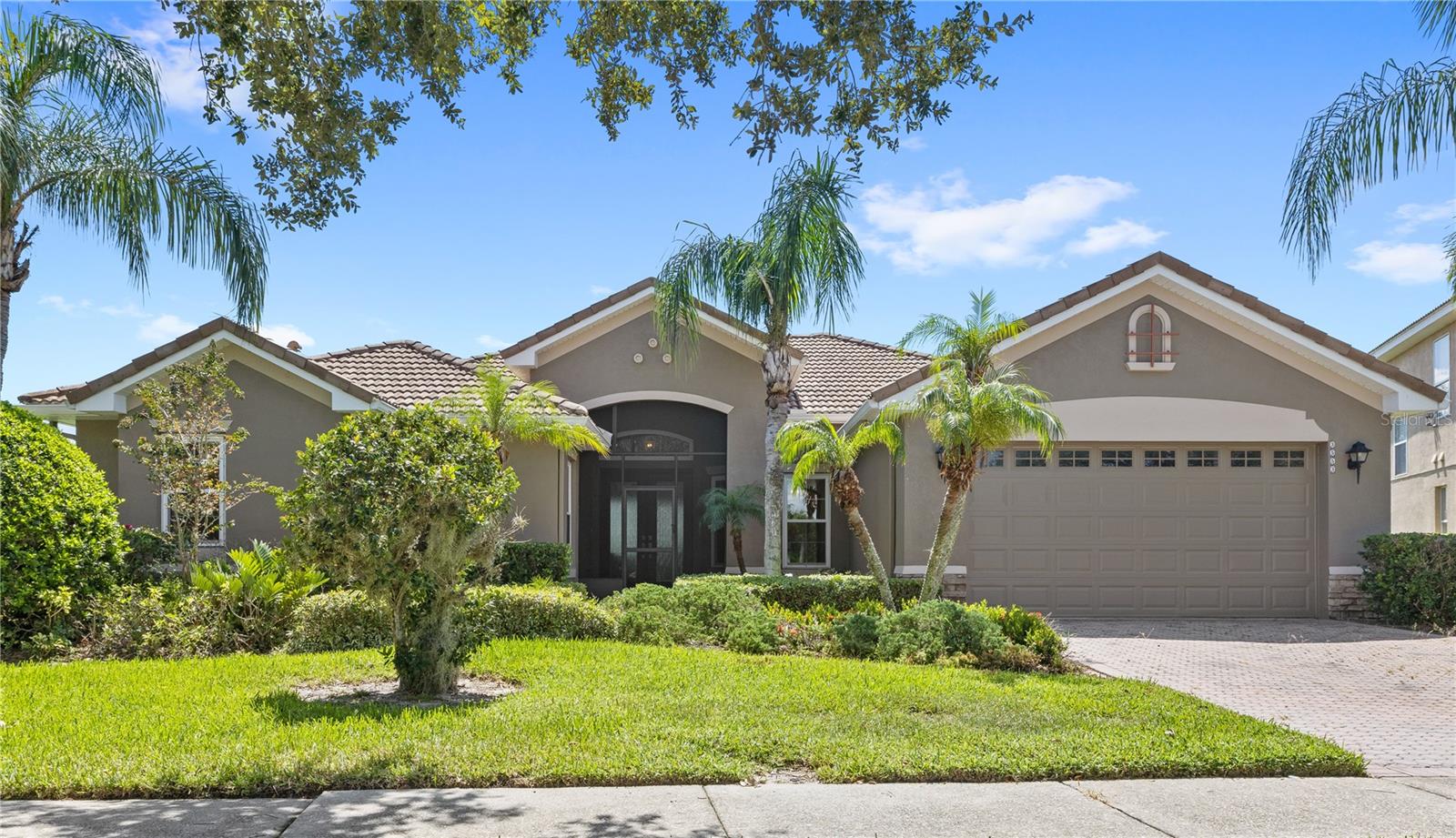 Foto de propiedad en 3553 SOMERSET CIR KISSIMMEE con MLS# O6436346