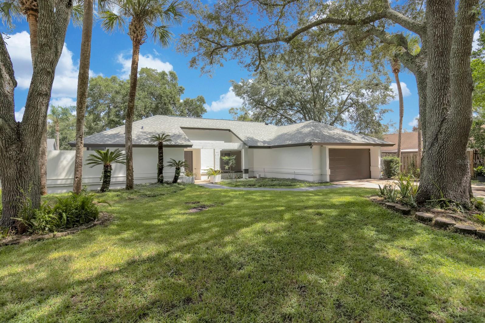 Foto de propiedad en 381 HAVERLAKE CIR APOPKA con MLS# O6436624