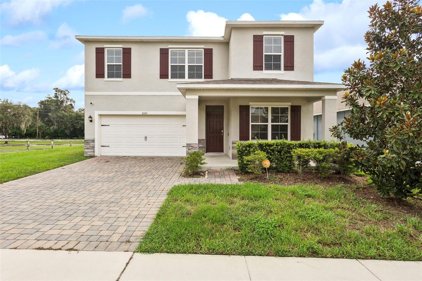 Foto de propiedad en 5551 PALOMINO PL APOPKA con MLS# O6437136