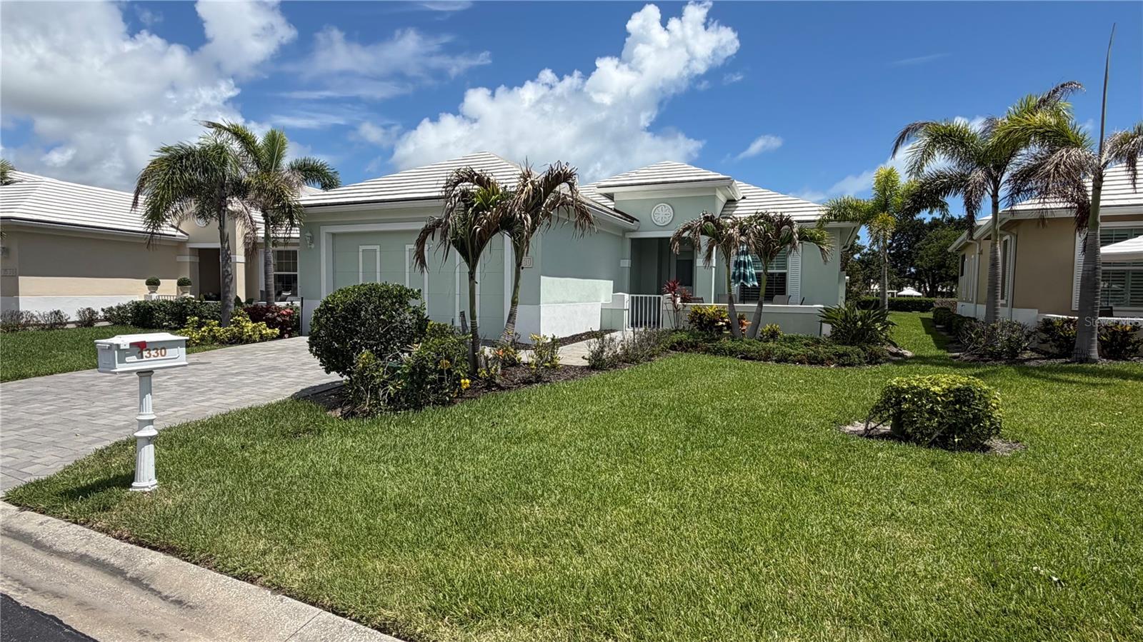 En Venta 1330 SAINT CATHERINES CIR, VERO BEACH, FL 32967