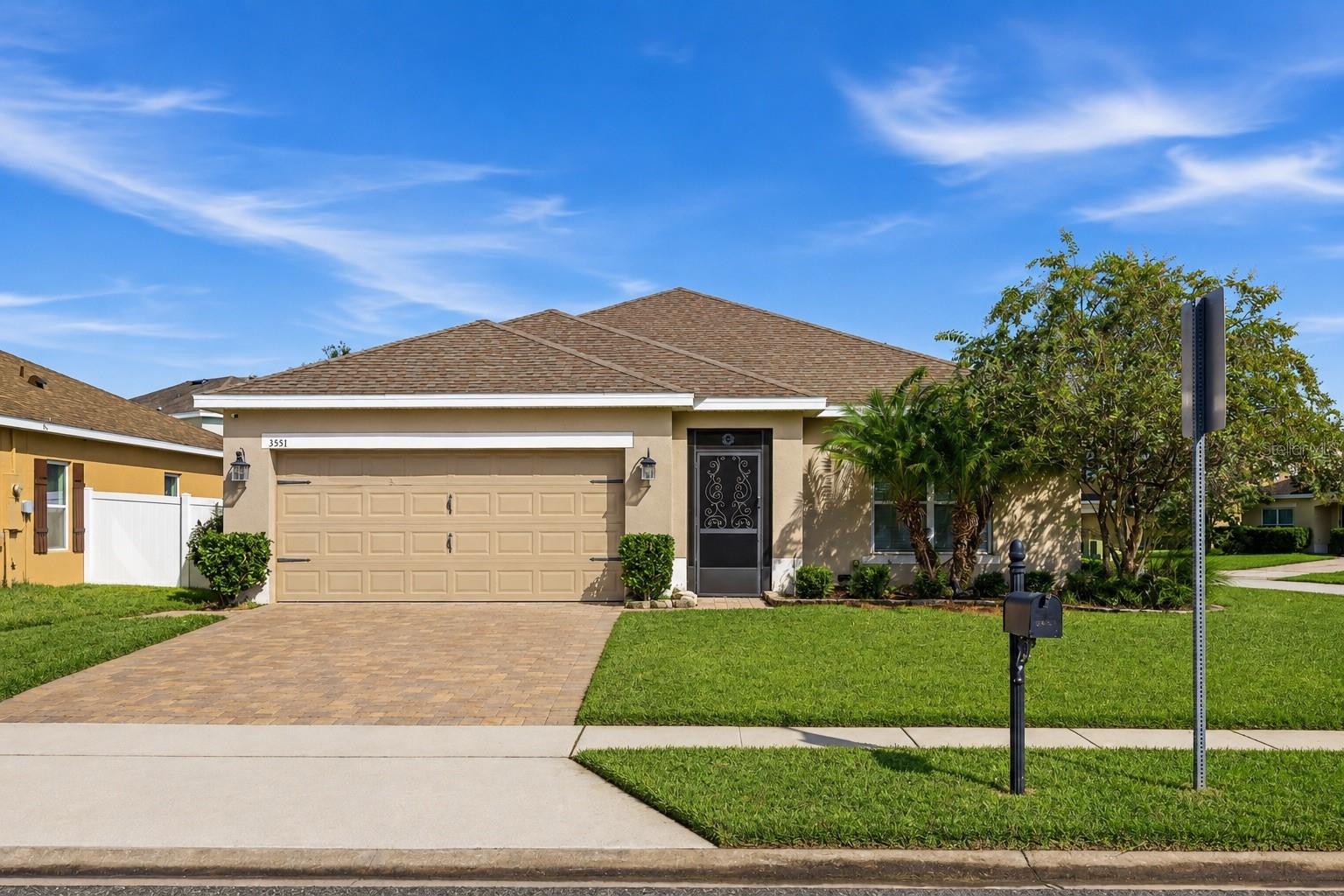 Foto de propiedad en 3551 SAXONY LN ST CLOUD con MLS# O6437615