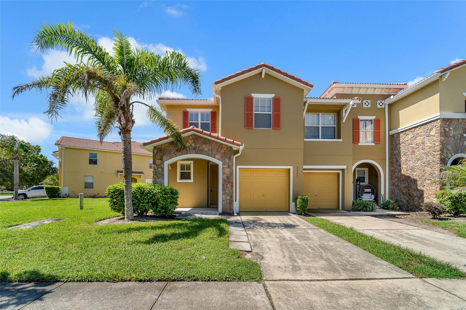 Foto de propiedad en 3064 SEAVIEW CASTLE DR KISSIMMEE con MLS# O6437672