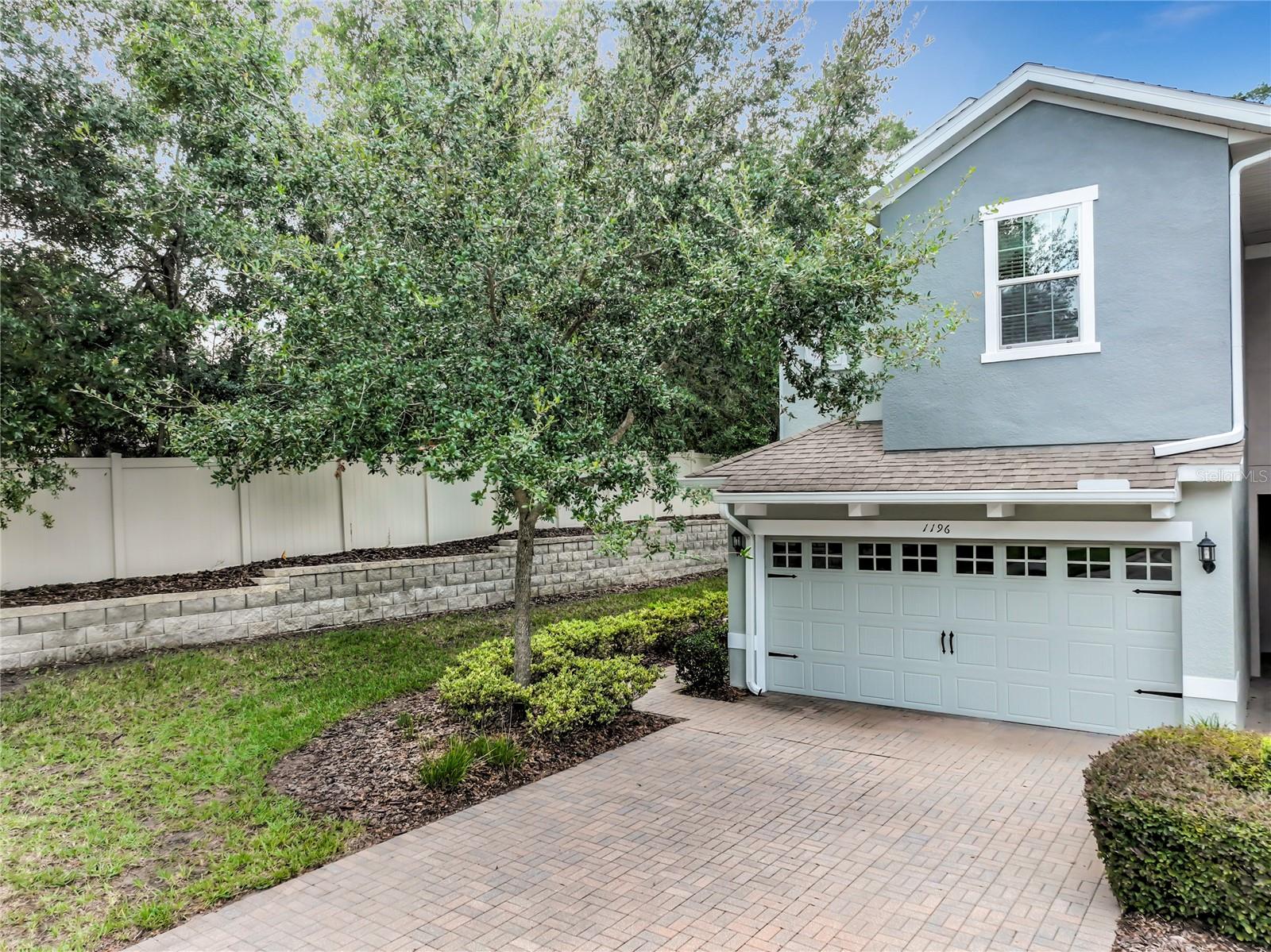 Foto de propiedad en 1196 E 10TH ST APOPKA con MLS# O6437738