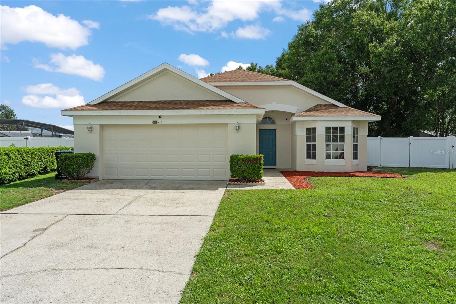 En Venta 4811 FORT APACHE CT, ORLANDO, FL 32822