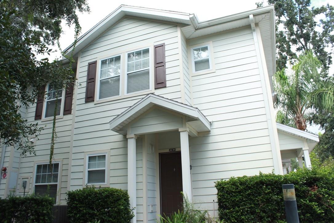 Foto de propiedad en  KISSIMMEE con MLS# O6438058