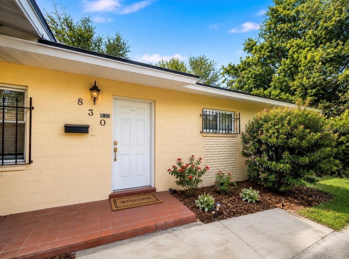 En Venta 830 ROYAL OAK DR, ORLANDO, FL 32809