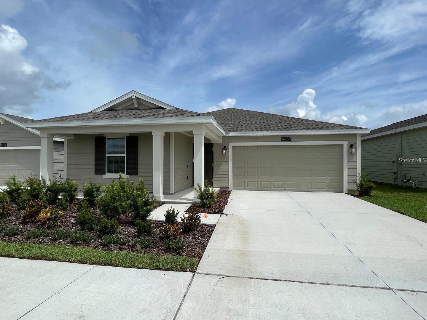 Foto de propiedad en 4489 MAGNOLIA RIDGE CT KISSIMMEE con MLS# O6438984