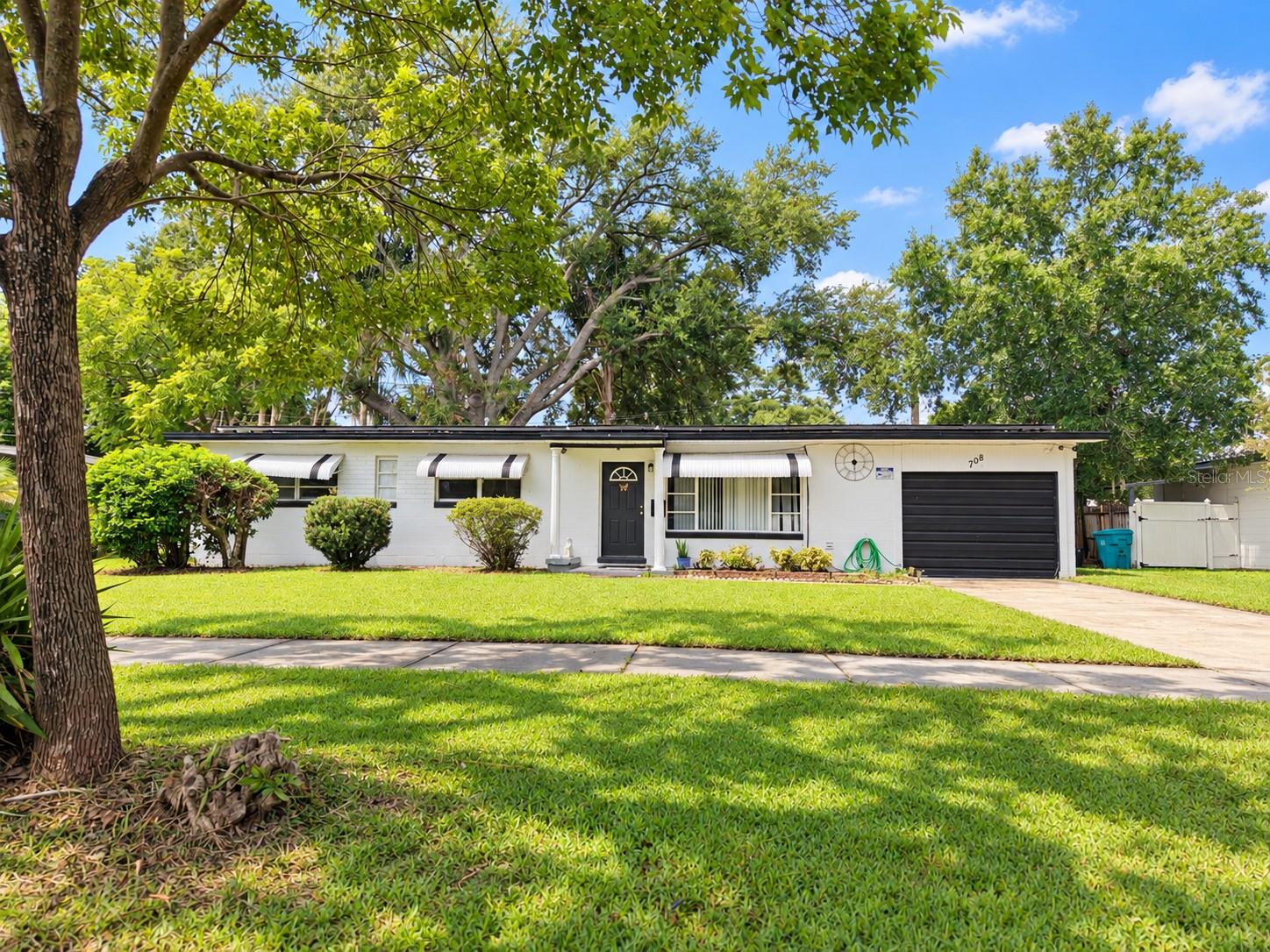 En Venta 708 SANTA FE LN, ORLANDO, FL 32807