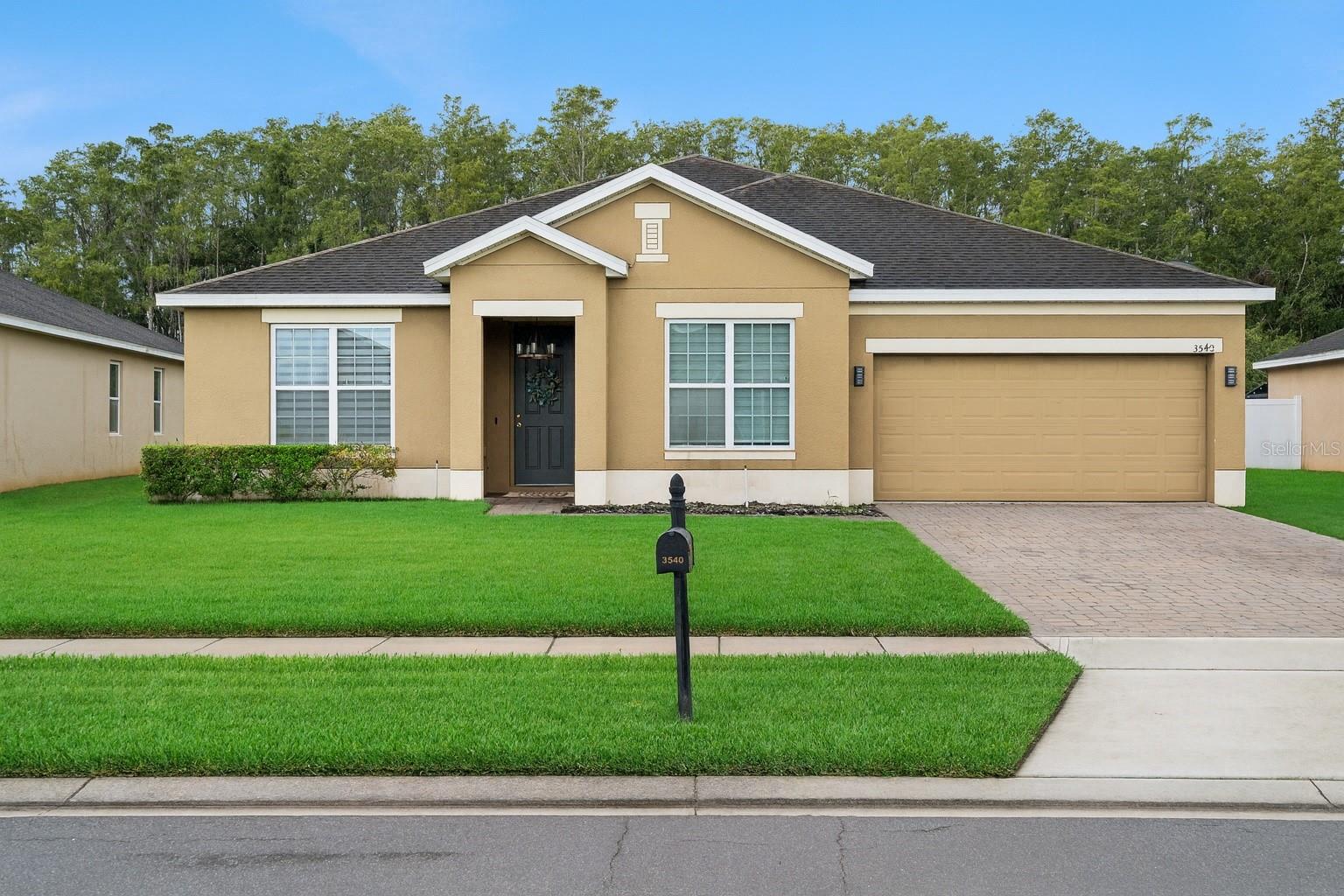 Foto de propiedad en 3540 SAXONY LN ST CLOUD con MLS# O6439111