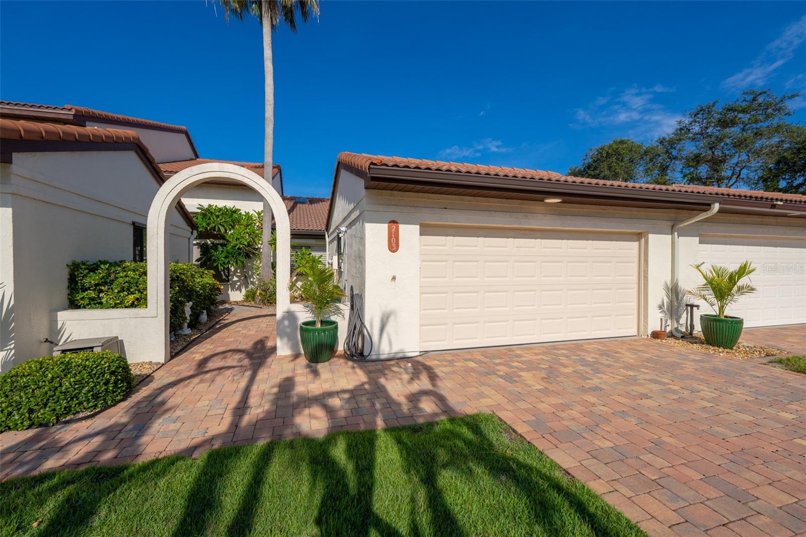En Venta 2103 PARKSIDE PL #2103, INDIAN HARBOUR BEACH, FL 32937