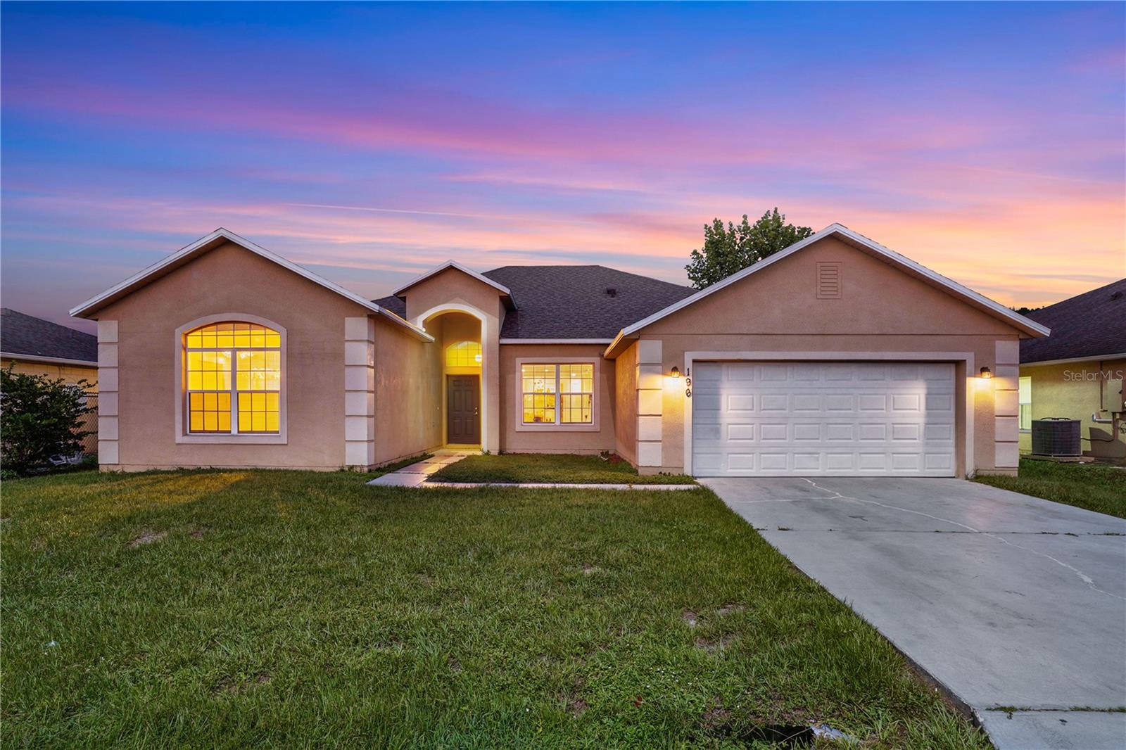 En Venta 196 AURELIA CT, KISSIMMEE, FL 34758