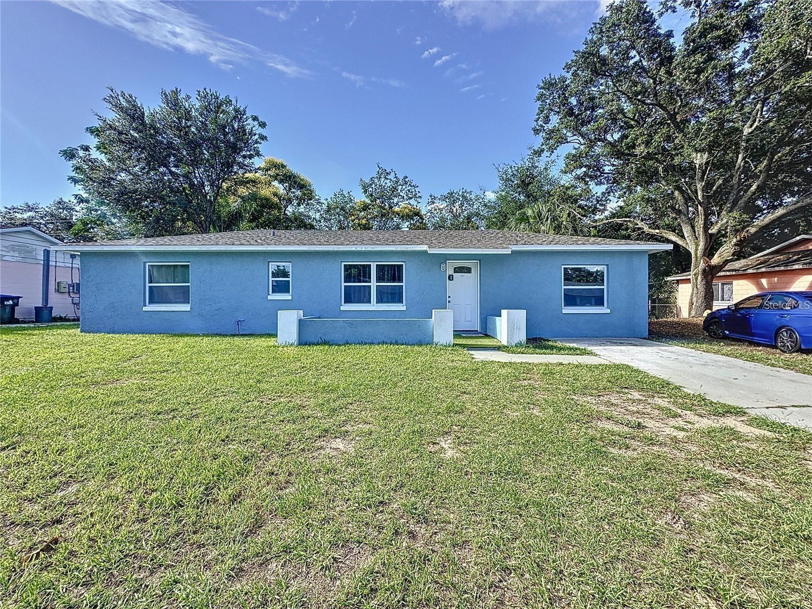 Foto de propiedad en 7211 PINION DR ORLANDO con MLS# O6439519