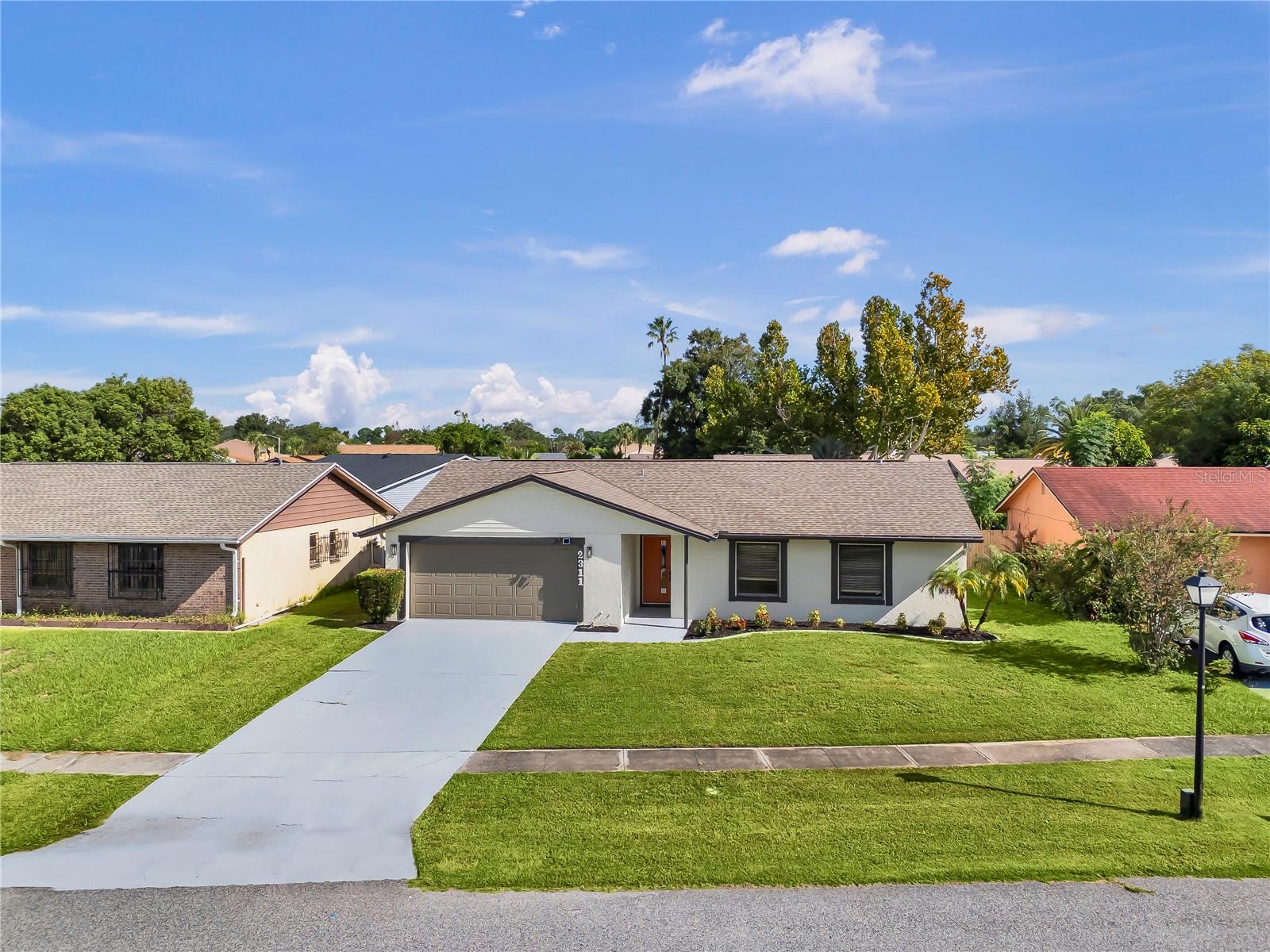 Foto de propiedad en 2311 TOWERBRIDGE ST ORLANDO con MLS# O6439666