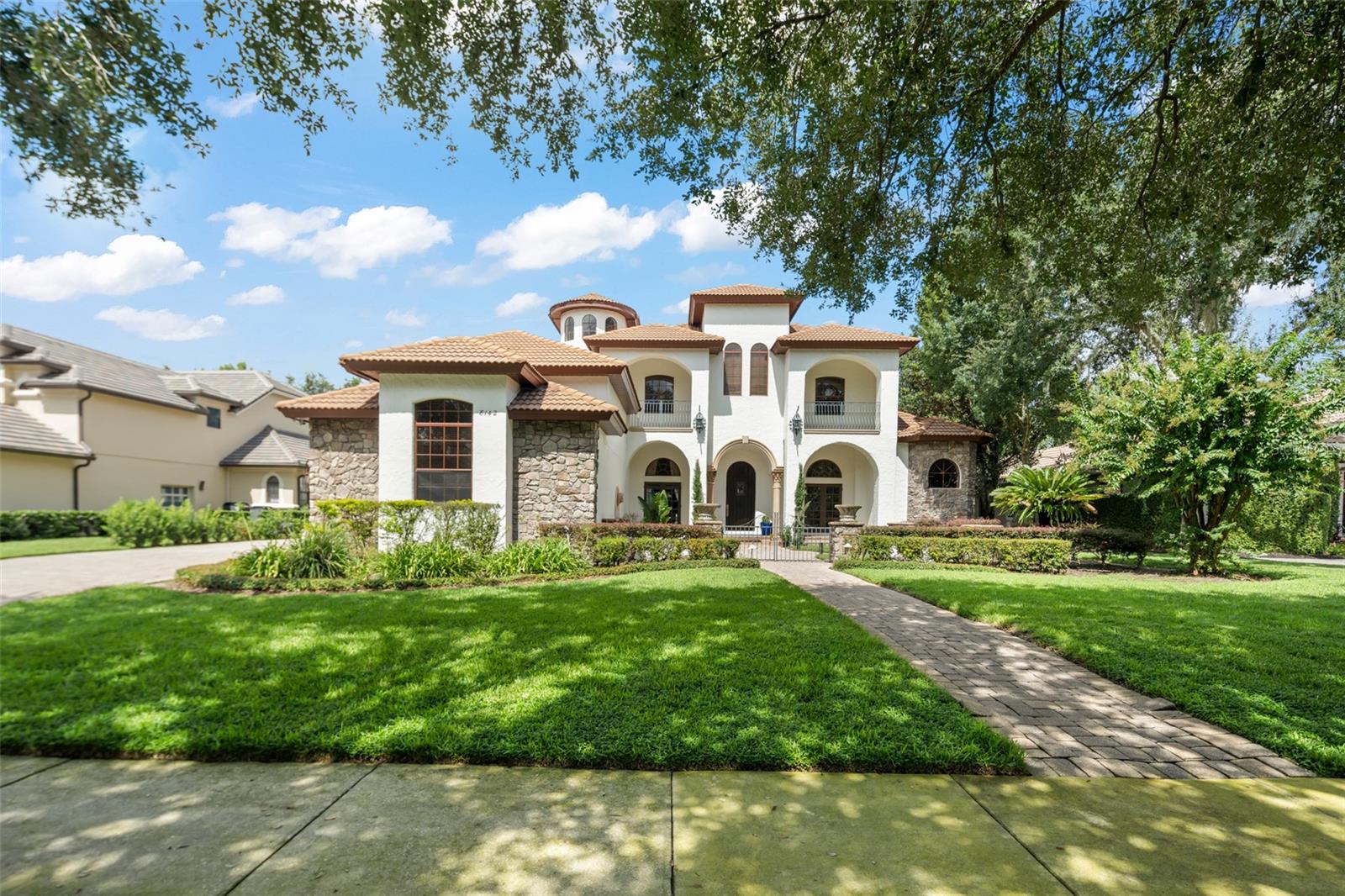 En Venta 8142 TIBET BUTLER DR, WINDERMERE, FL 34786