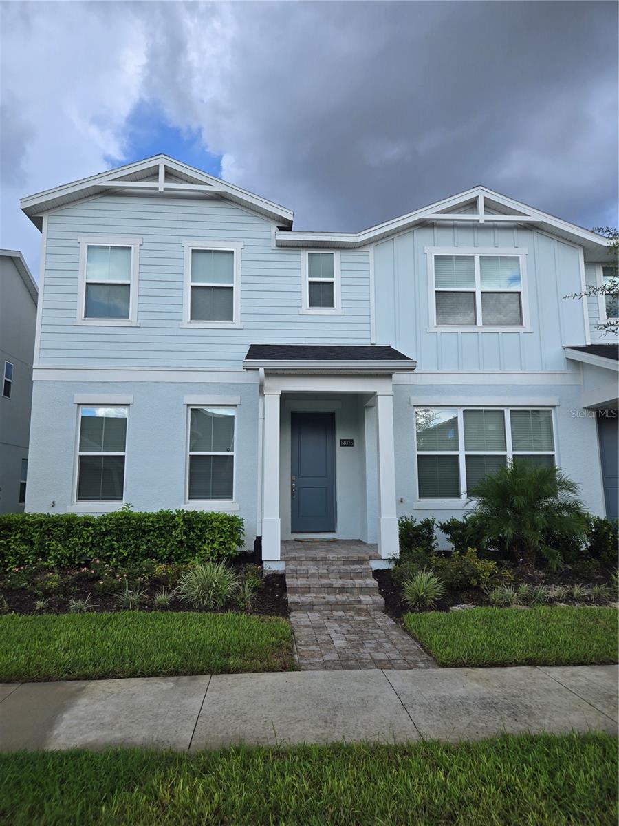 Foto de propiedad en 14075 LOCHEND WAY WINTER GARDEN con MLS# O6439835