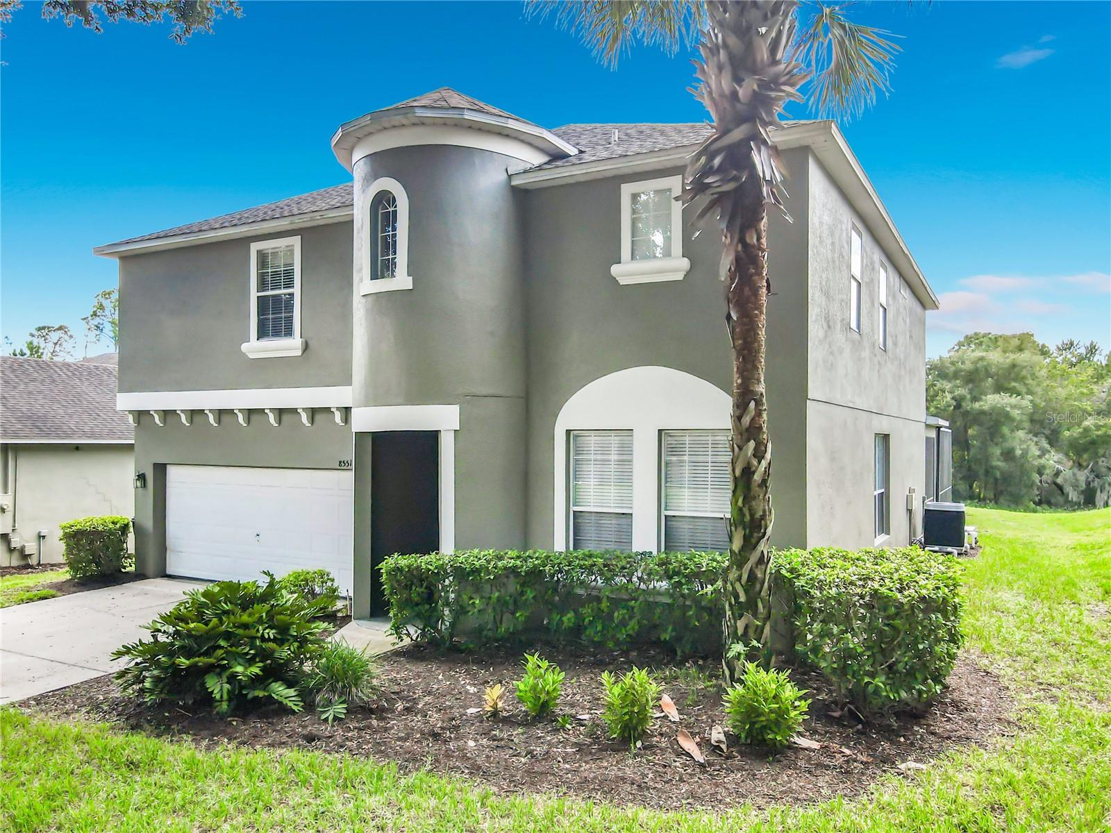 En Venta 8551 LA ISLA DR, KISSIMMEE, FL 34747