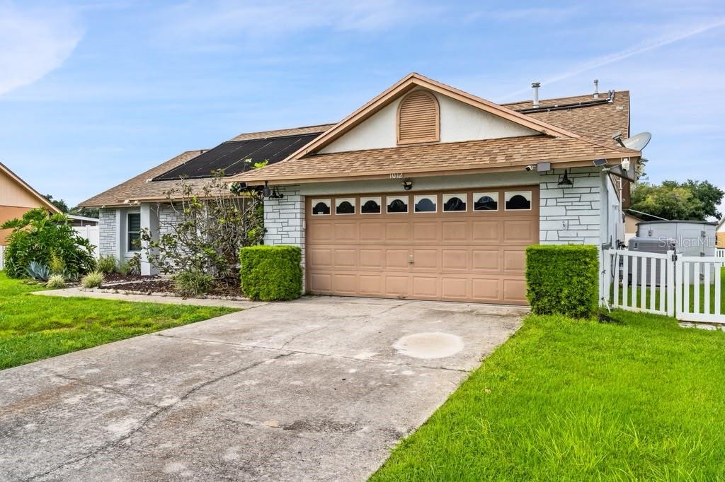 En Venta 1012 KAREN RIDGE CT, KISSIMMEE, FL 34747