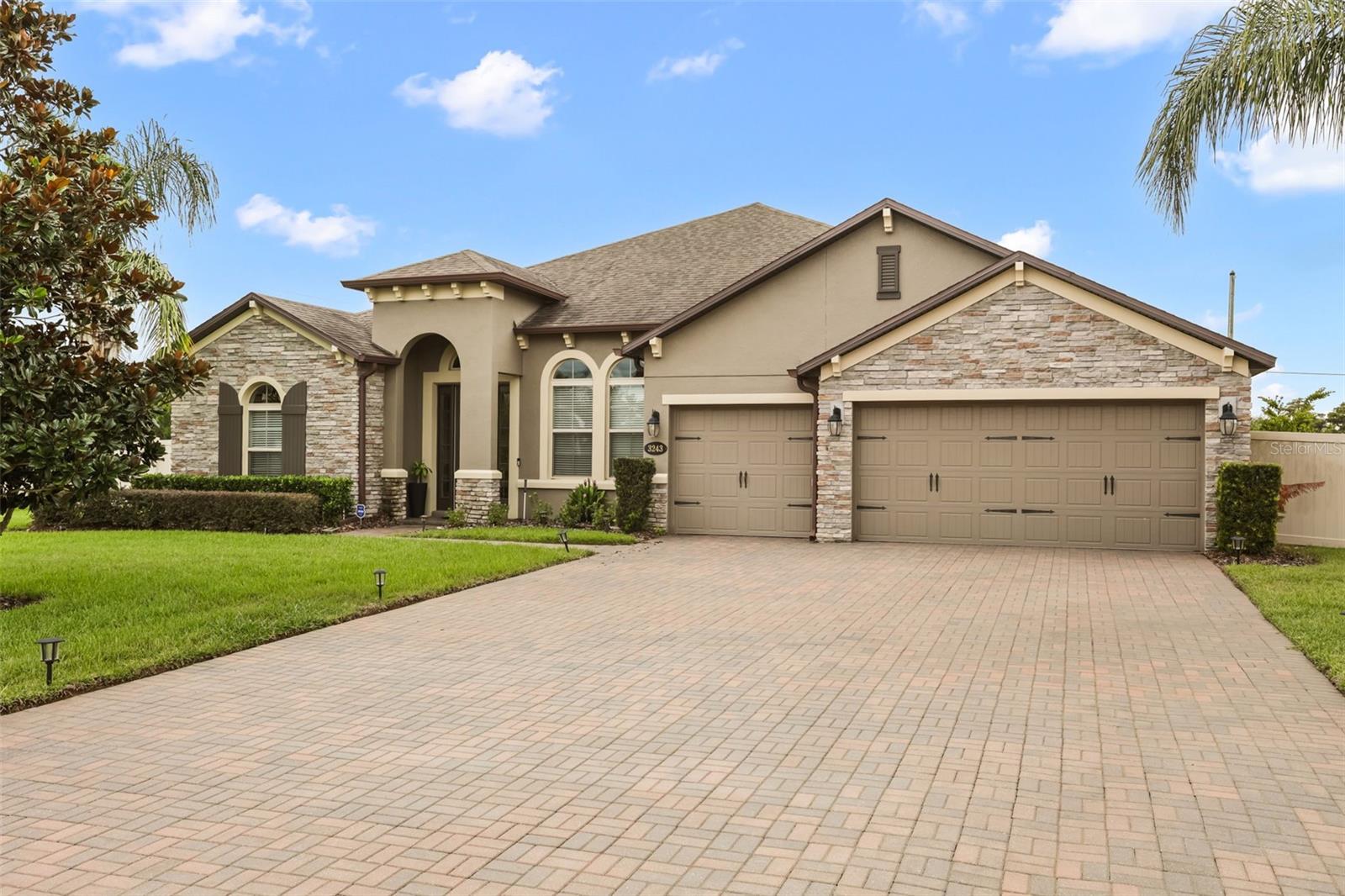 Foto de propiedad en 3243 KAYAK WAY ORLANDO con MLS# O6440233