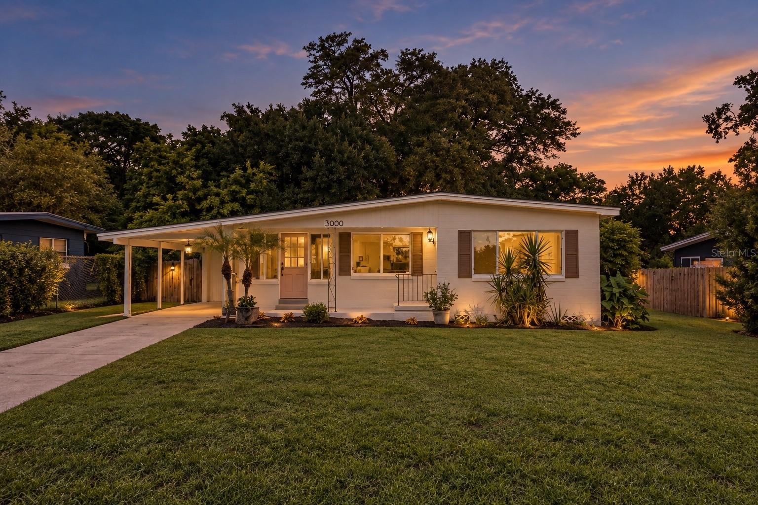 En Venta 3000 ROGAN RD, ORLANDO, FL 32812
