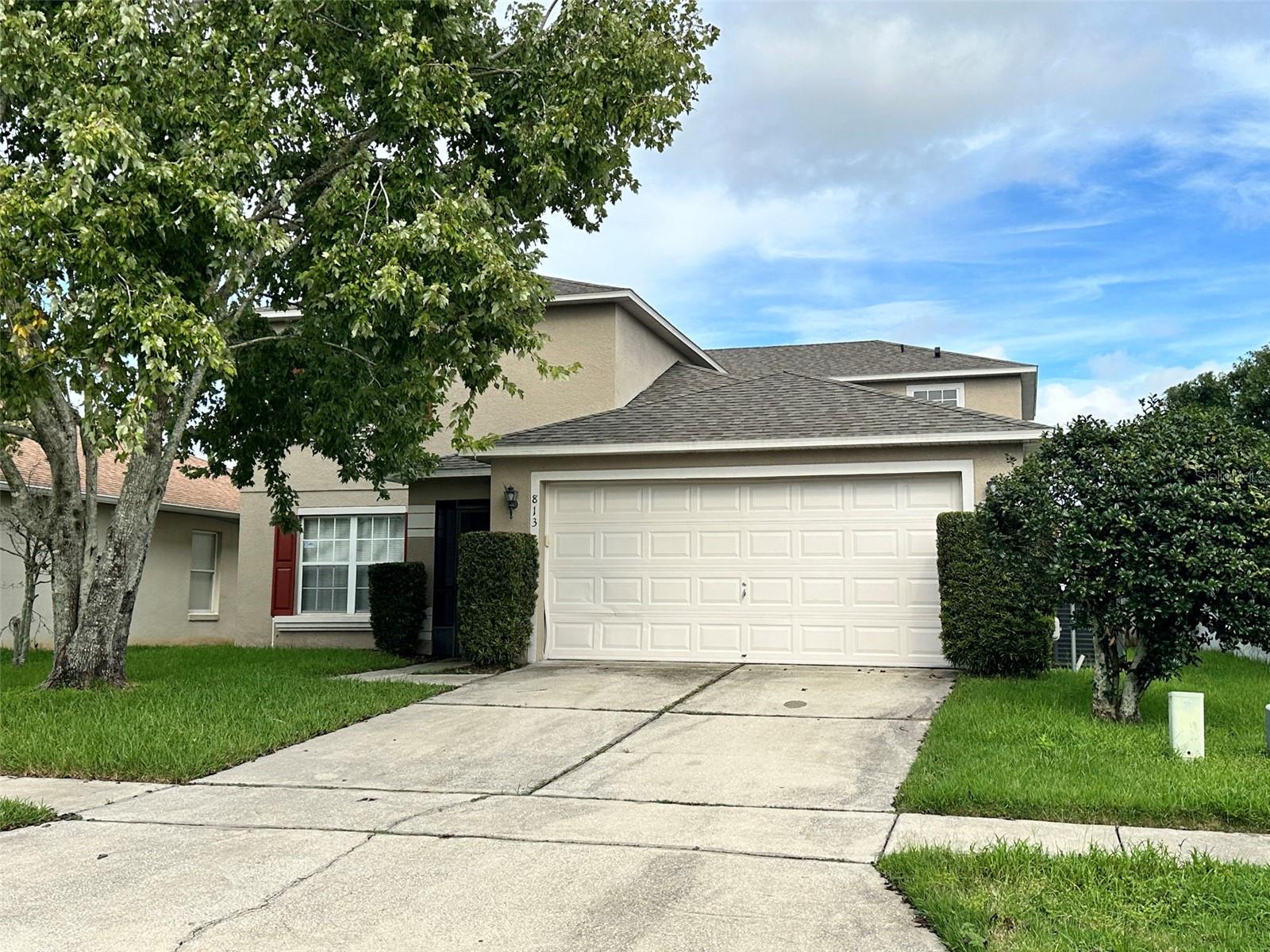 2 story, 5 bedrm, 2.5 baths with BONUS room