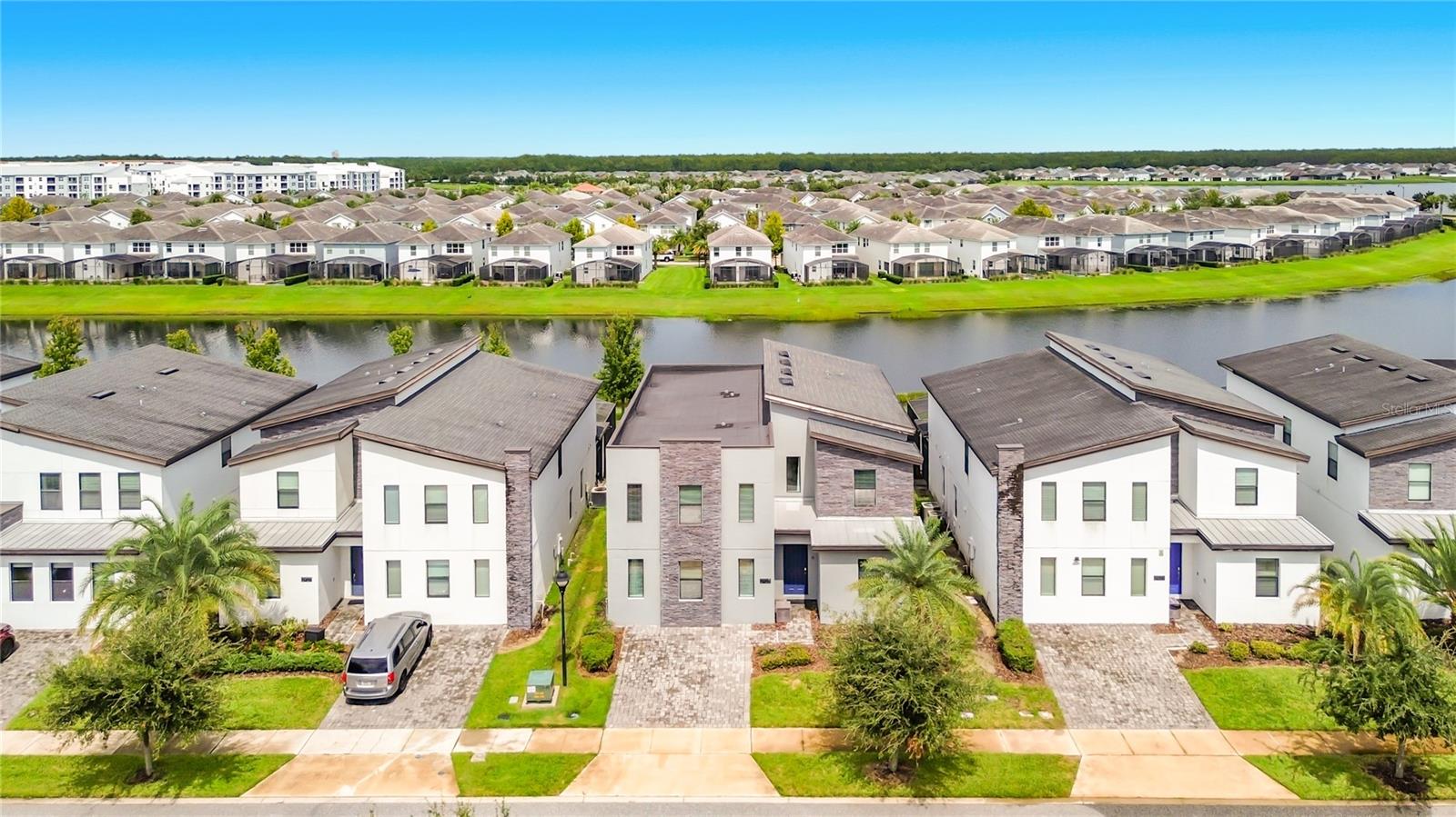 En Venta 2925 FABLE ST, KISSIMMEE, FL 34746