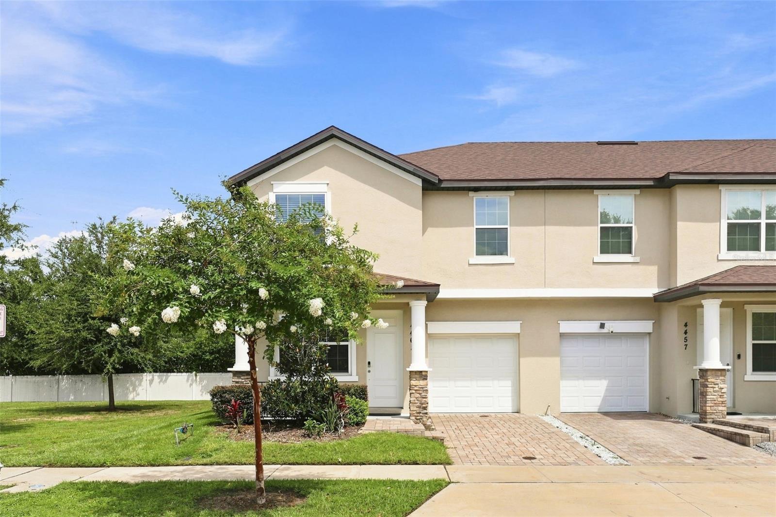Foto de propiedad en 4461 SUMMER FLOWERS PL KISSIMMEE con MLS# O6440736