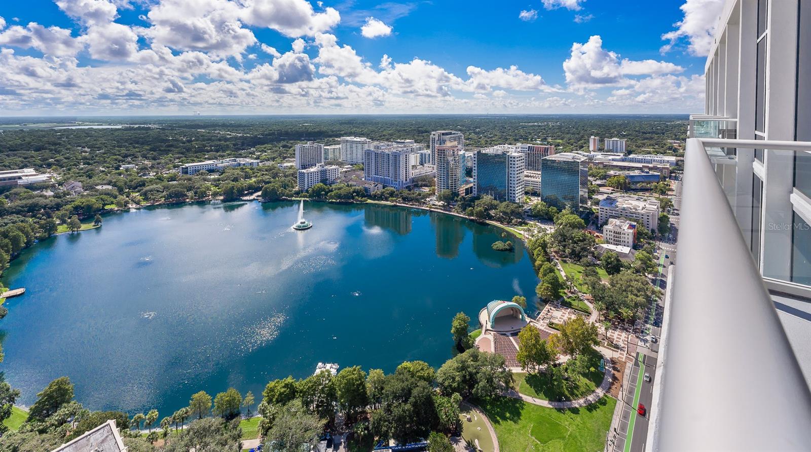 Foto de propiedad en 150 E ROBINSON ST #3503 ORLANDO con MLS# O6440768