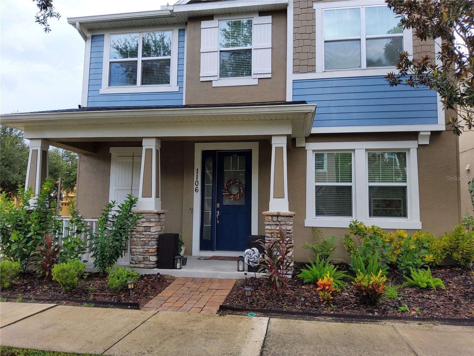 EXTERIOR FRONT