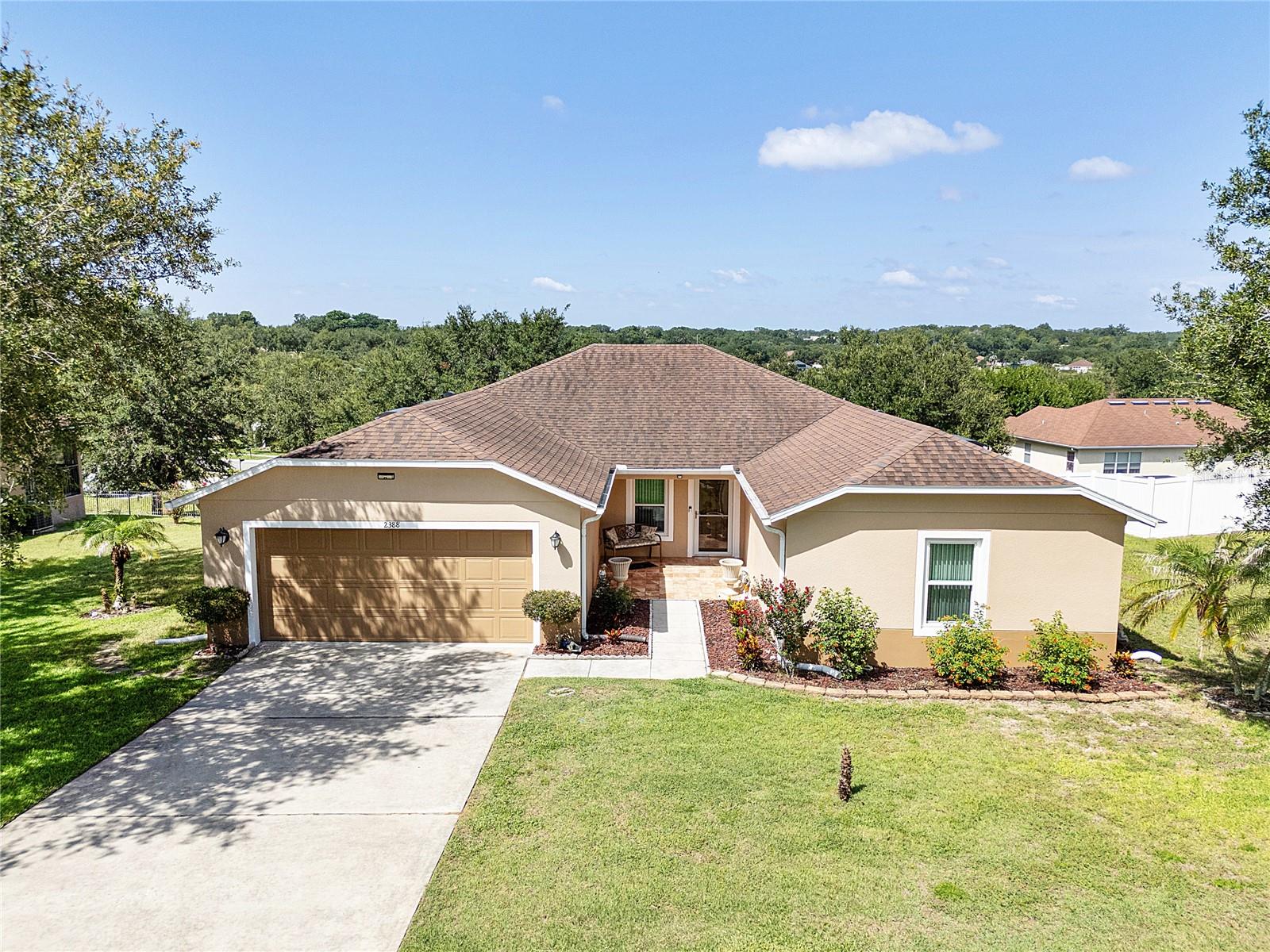 En Venta 2388 YELLOW GRASS CT, APOPKA, FL 32712