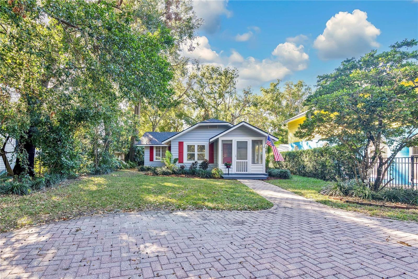 En Venta 628 FOREST ST, WINDERMERE, FL 34786