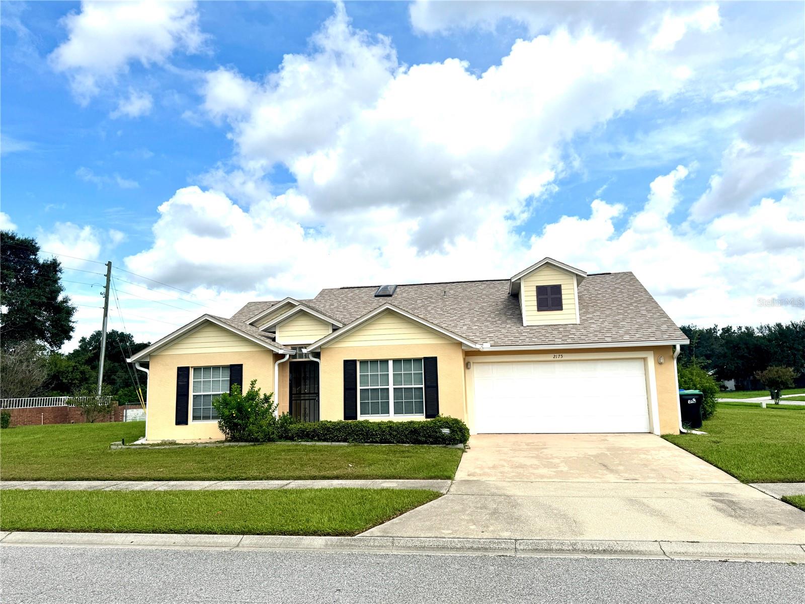 En Venta 2175 GREYSTONE TRL, ORLANDO, FL 32818