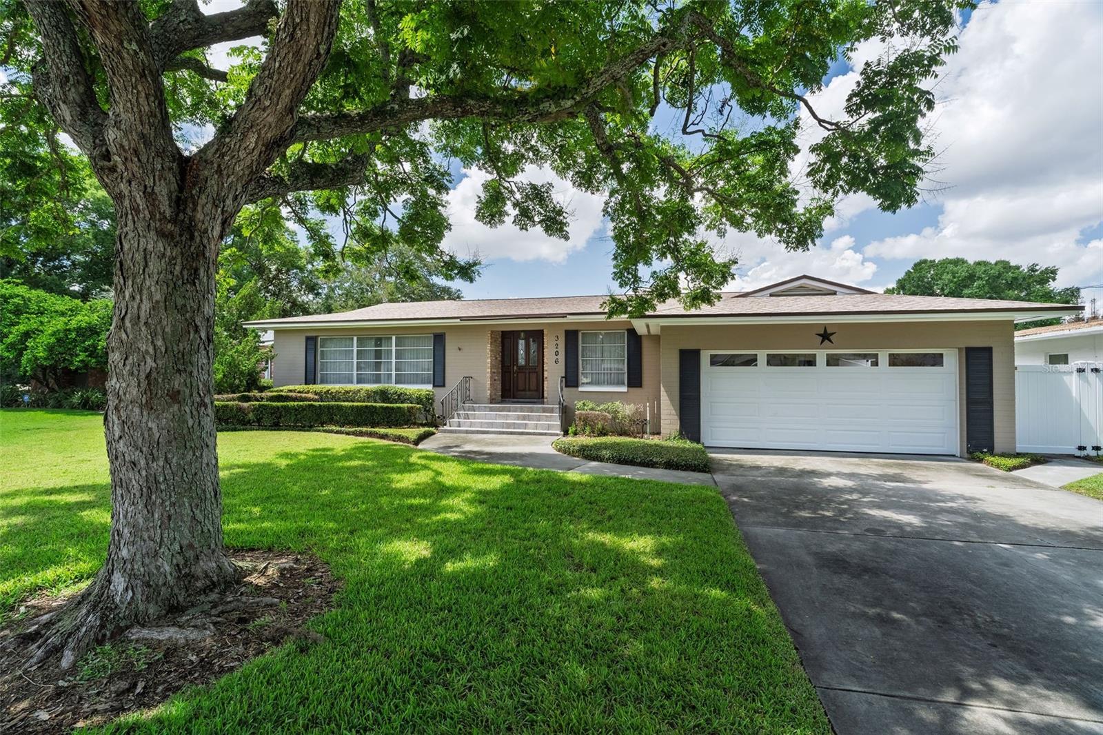 En Venta 3206 ARDSLEY DR, ORLANDO, FL 32804