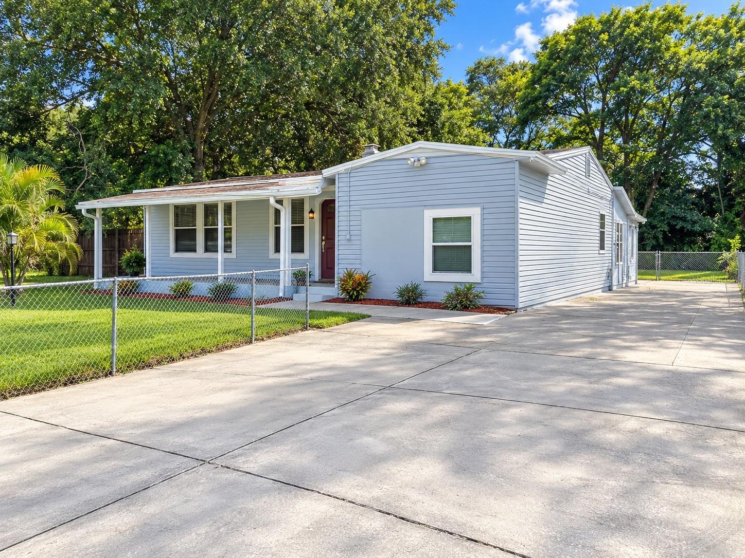 En Venta 1624 GRAND ST, ORLANDO, FL 32805