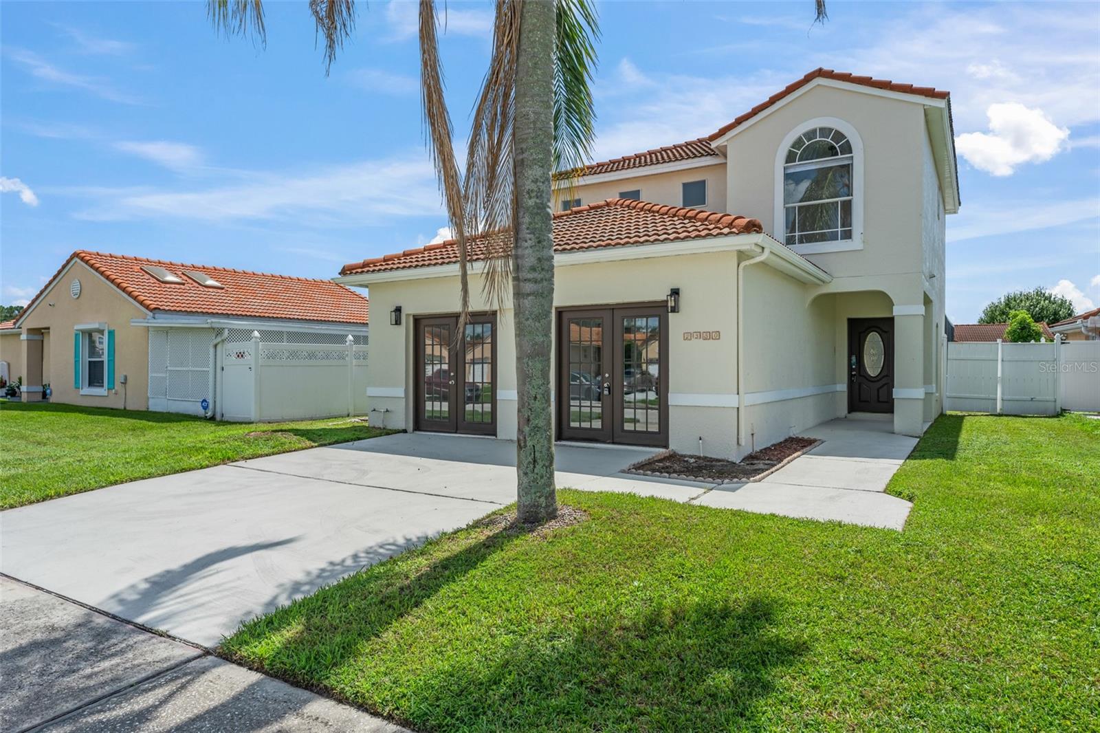 En Venta 2330 SANTA LUCIA ST, KISSIMMEE, FL 34743