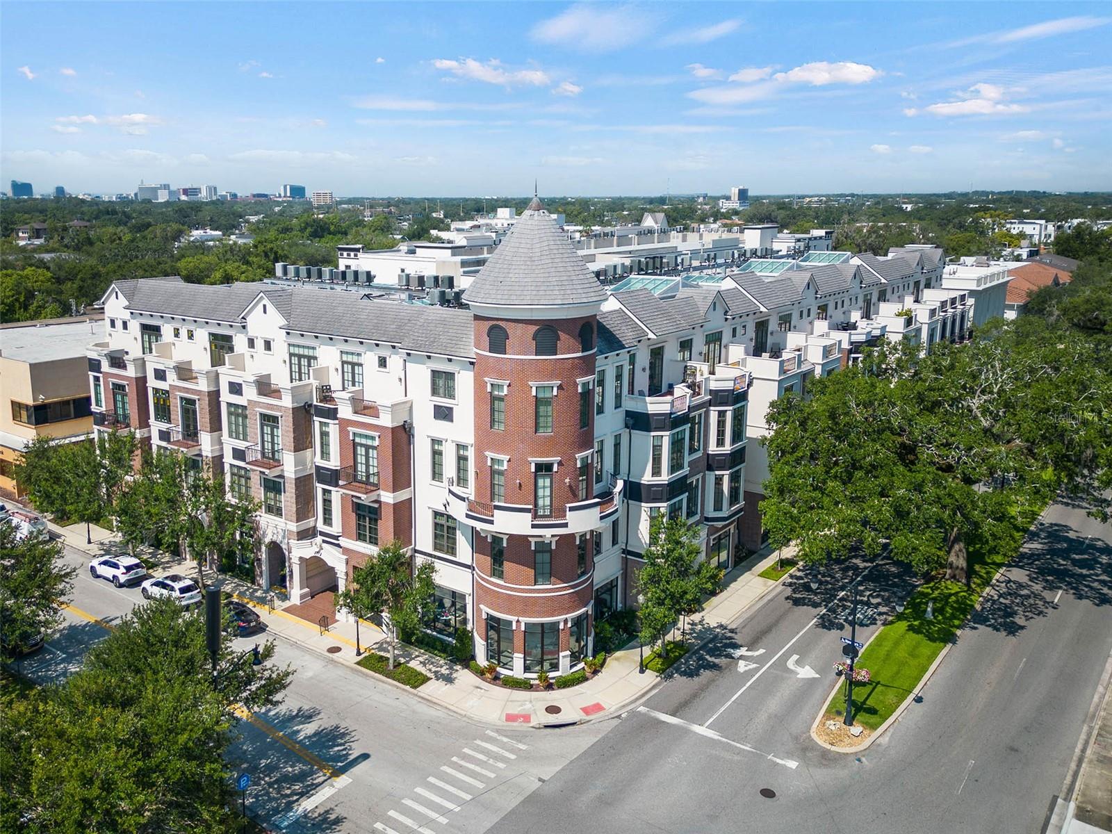 En Venta 100 S VIRGINIA AVE #201, WINTER PARK, FL 32789