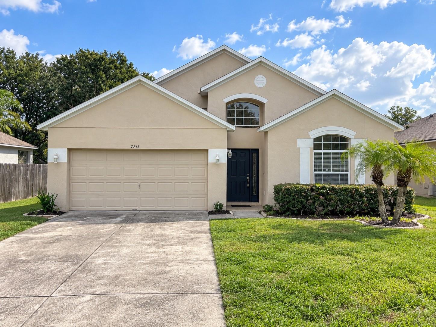 Foto de propiedad en 7713 REX HILL TRL ORLANDO con MLS# O6443524