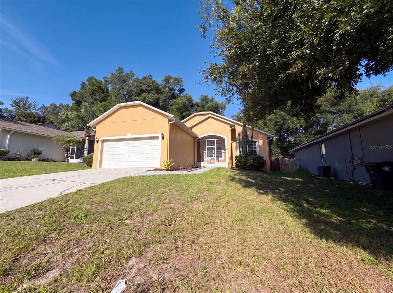 En Venta 826 HILLY BEND DR, APOPKA, FL 32712