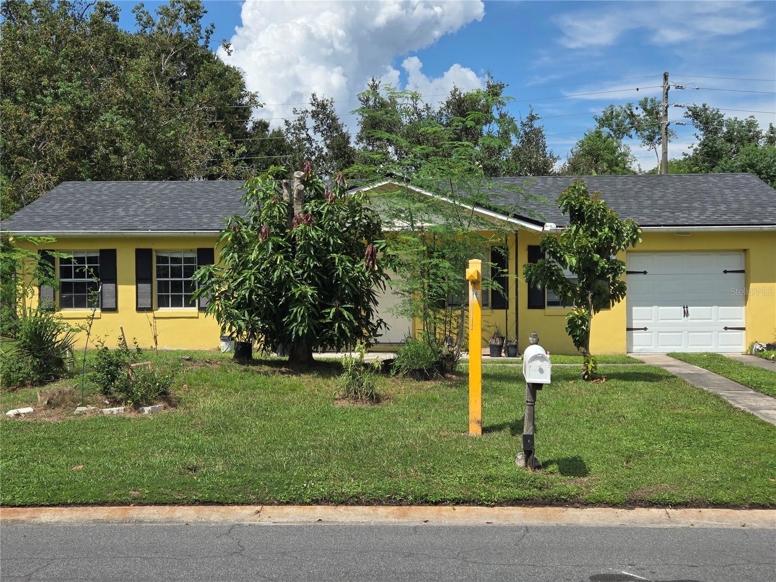 En Venta 221 CITRUS DR, KISSIMMEE, FL 34743