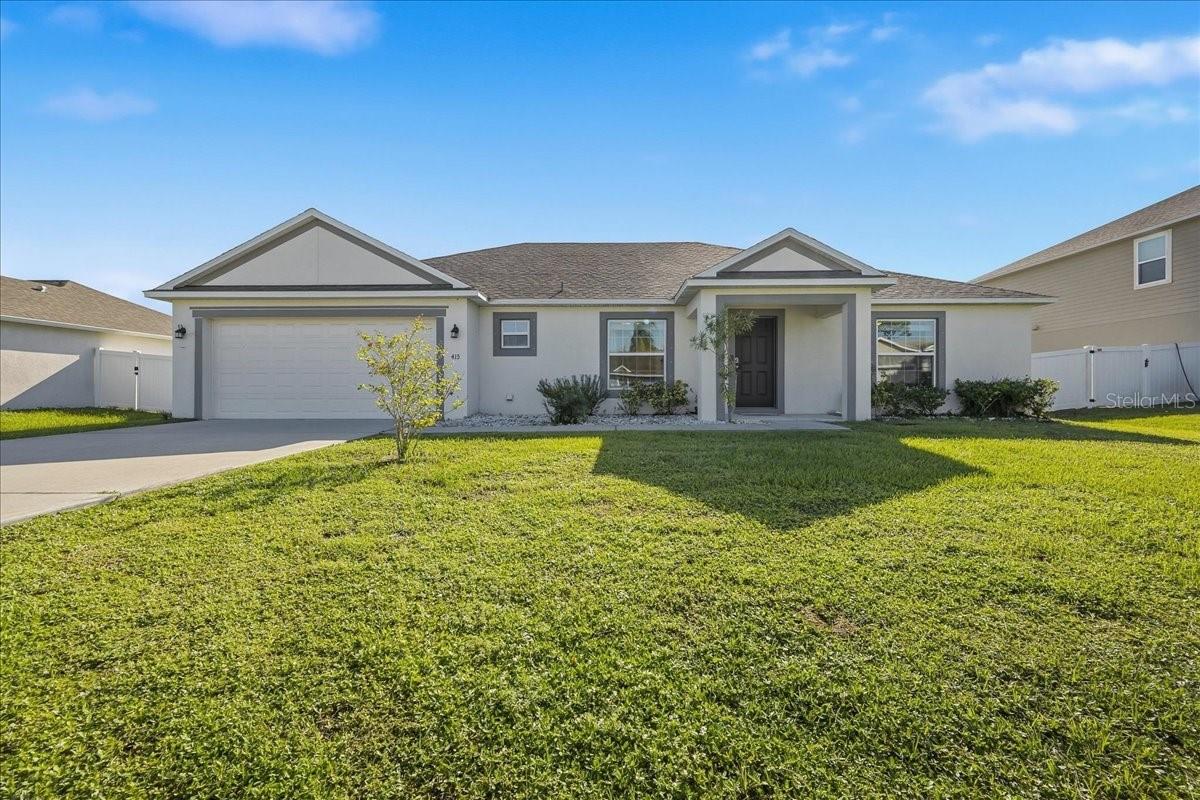 En Venta 415 AVIATION AVE NE, PALM BAY, FL 32907