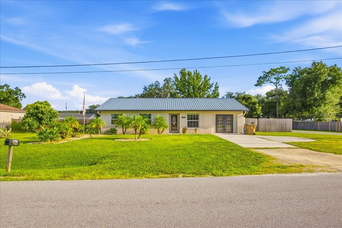 En Venta 4799 LAKE SHORE DR, ST CLOUD, FL 34772