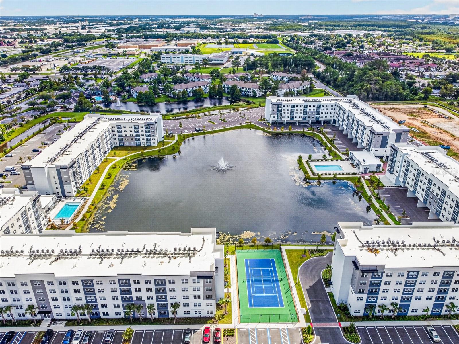 En Venta 5563 MILLENIA PARK BLVD #503, ORLANDO, FL 32839