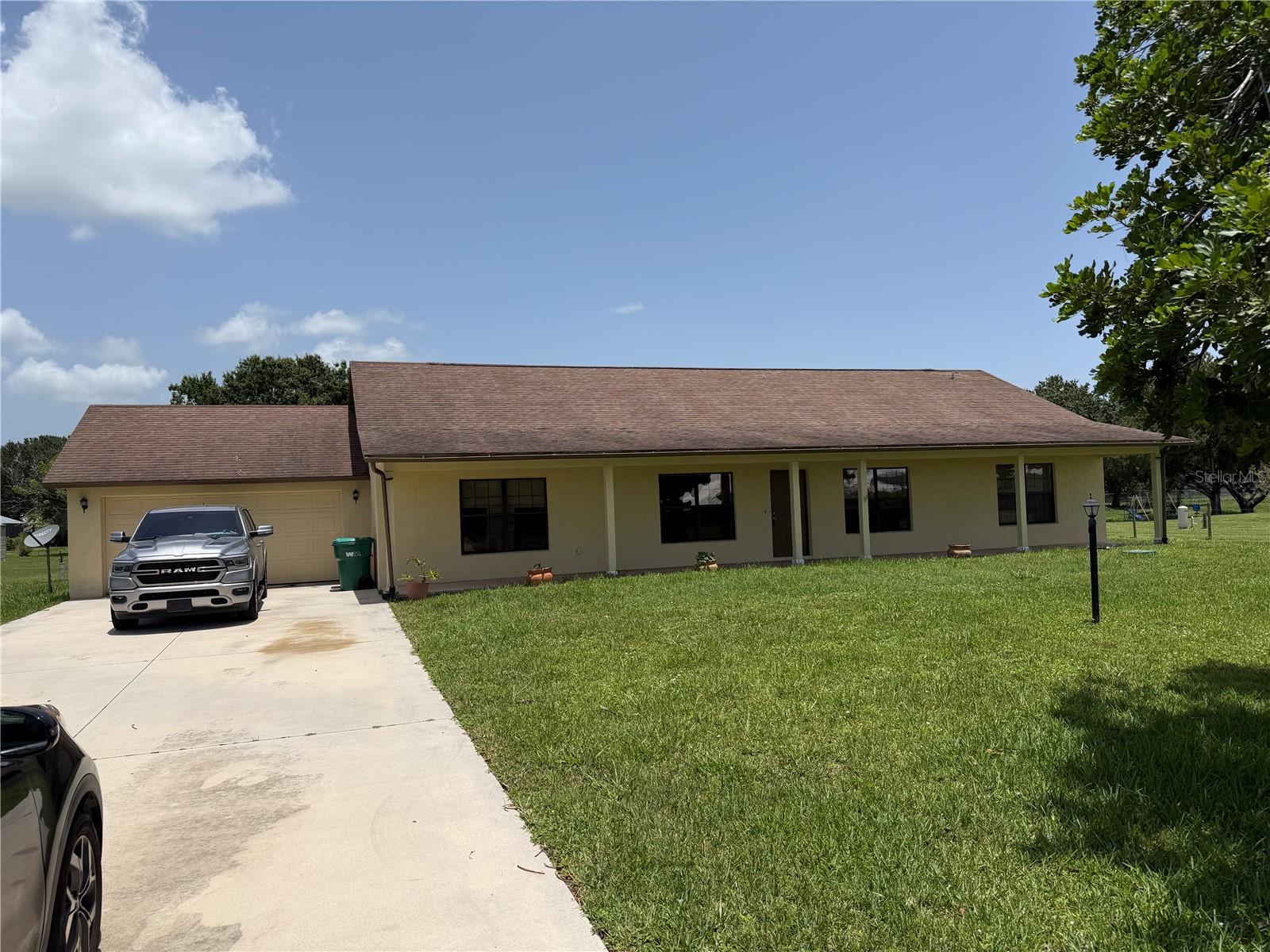 En Venta 8451 SW 14TH LN, OKEECHOBEE, FL 34974