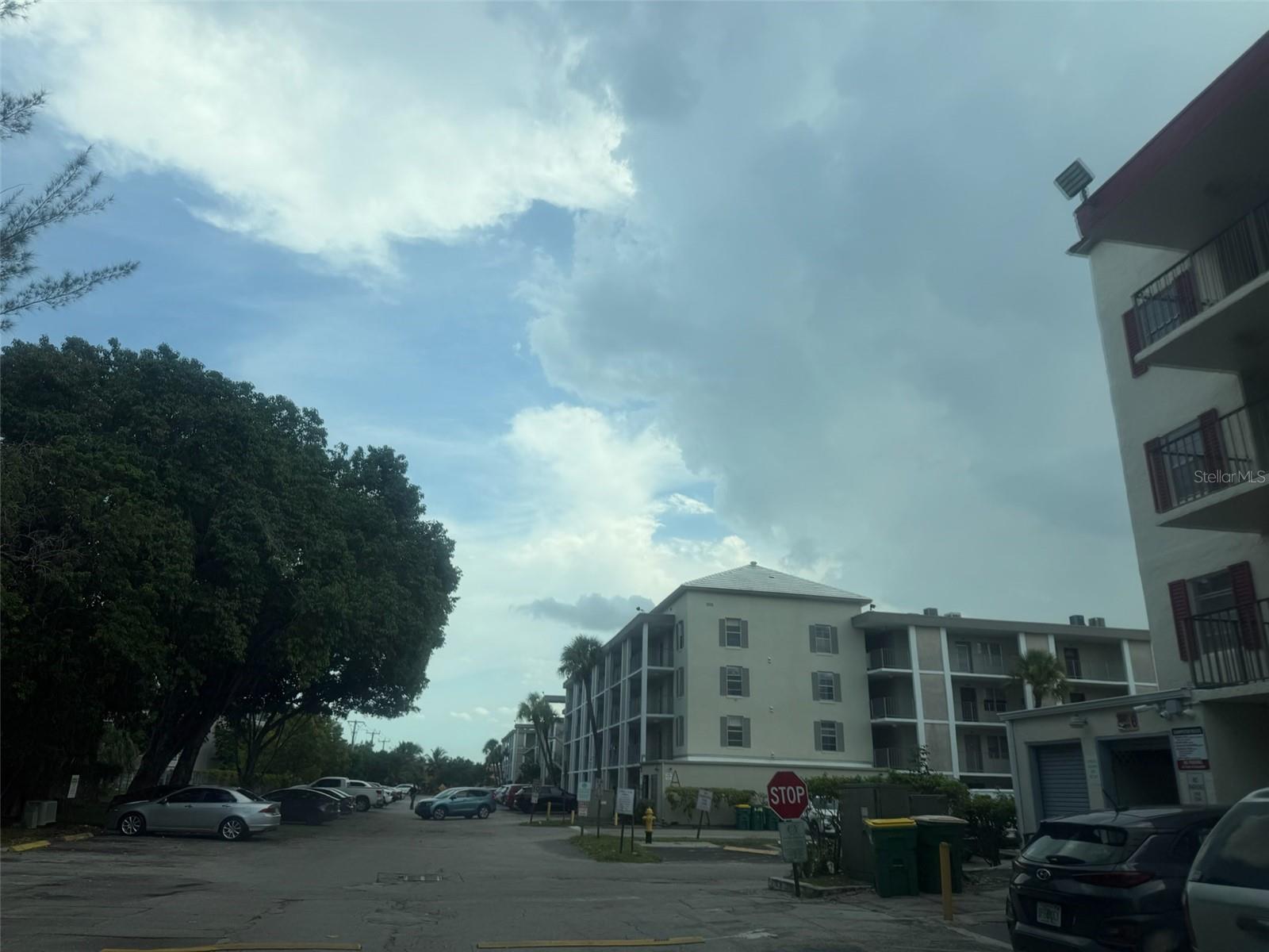 En Venta 3001 NW 48TH AVE #442, LAUDERDALE LAKES, FL 33313