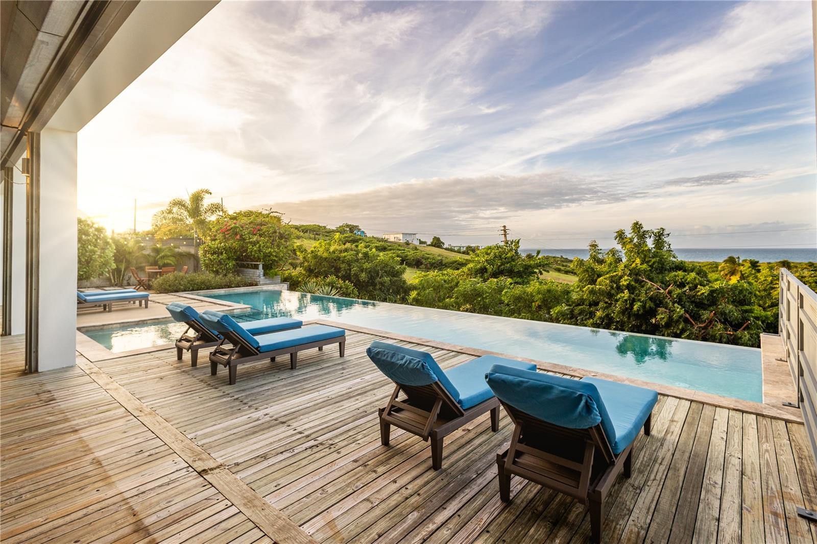 Foto de propiedad en 673 CASA BLUE VIEQUES con MLS# PR9103415